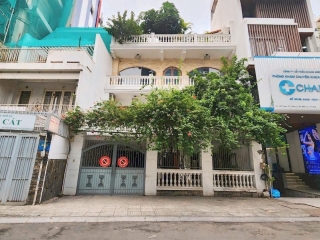  BIỆT THỰ KIỂU PHÁP QUẬN 1 – KIỆT TÁC KIẾN TRÚC CỔ ĐIỂN